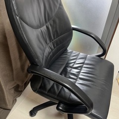 【配送相談可】本革オフィスチェア 1脚の画像