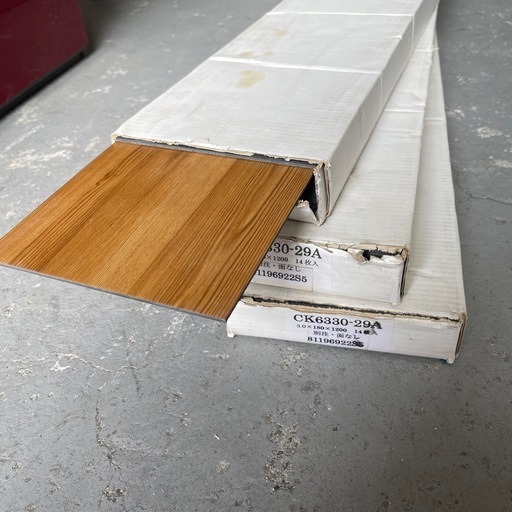 【14枚×3ケース】フロアタイル180×1200×3mm CK6330-29A