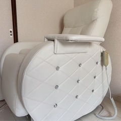サロン専用の電動チェア