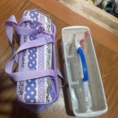 ［終了］譲ります　筆洗いとケース