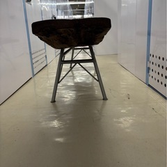長椅子/ベンチ　銀座サザビーズの画像