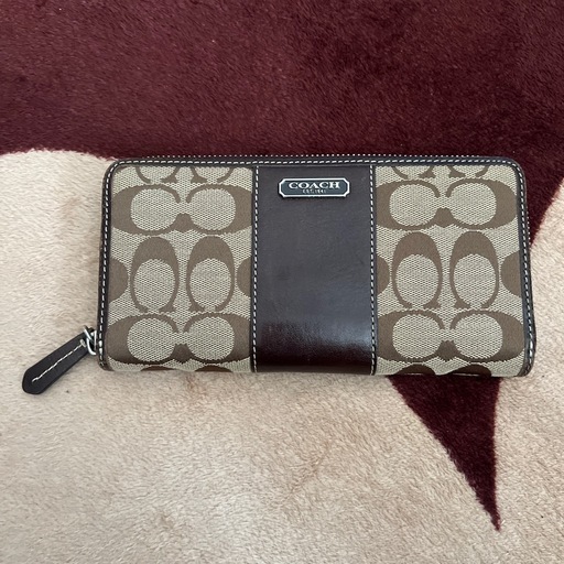 COACH 長財布 ジッピー