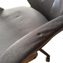 NO.2306 オフィスチェア パソコンチェア ゲーミングチェア ハイバック フットレスト付き 家具 中古の画像