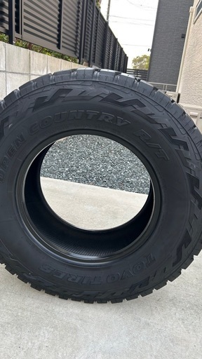 4本タイヤ285／17r