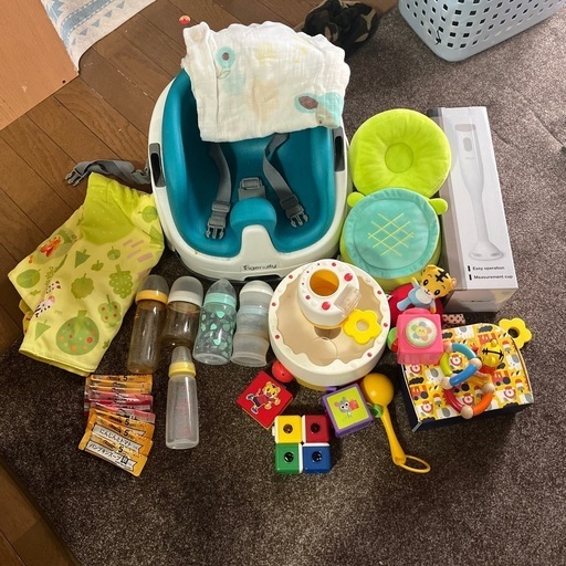 赤ちゃん　新生児　セットロンパースもセット