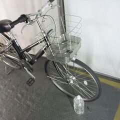 E174　★限定特価　整備済み★ブリヂストン　アルベルト　ブラック★ 中古自転車 【26インチ 】 前後車輪新品(*^▽^*)の画像