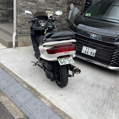YAMAHAマジェスティマフラーの画像