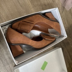 リゼクシー　箱付き　22.5パンプス