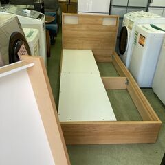 【現在お取引中】🌟おしゃれで機能的🌟✨ニトリ シングルベッド✨📦収納＆💡ライト付き ナチュラルホワイト🎉★6591★の画像
