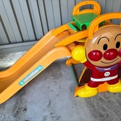 【本日15時まで！】ハイ&ローチェア、チャイルドシート【おまけあり】 の画像