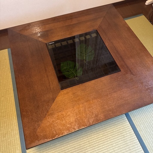 カリモク　テーブル