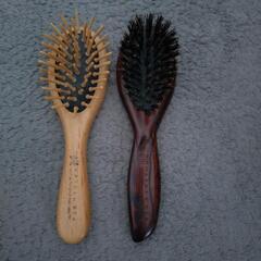 マークスアンドウェブ　ヘアブラシ　Ｓサイズ　2本　お譲りします。