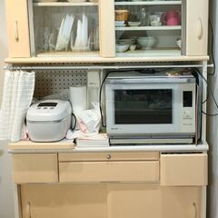 食器棚