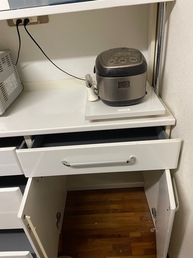 食器棚