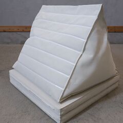 香港のガーデンファニチャーブランド”MAIORI(マイオリ)”が取り扱っていたTRIOUF OTF Sunbed(トリフOTFサンベッド)です。耐久性にも優れた屋外でも使える寝ころびクッションソファ♪の画像