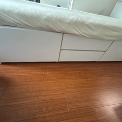 無印良品　引出し収納付きベッドの画像