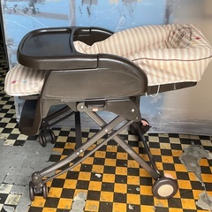 【RKGMC】特価！Aprica/アップリカ/ハイローチェア/ベビーラック/ユラリズム/ EASY WASH/ベアーハグ/手動/中古品 の画像