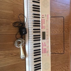 マイク付き電子キーボード