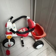 三輪車

