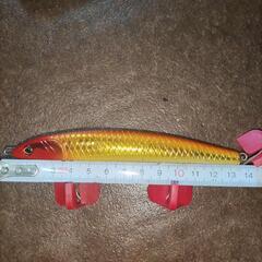 ルアー　金オレンジの画像