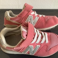 ニューバランス19.5センチ