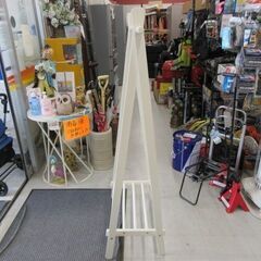 木製 ハンガーラック 幅 約85cm 棚付き ホワイト系 コートハンガー 衣類掛け 収納家具 苫小牧西店の画像