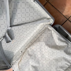スーツケースの画像
