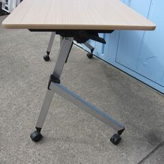 会議テーブル　1200ｘ600ｘ720　木目　スタックテーブル