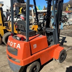 値下げしました❗️トヨタ、ガソリンのフォークリフト0.9t、調子良い❗️の画像
