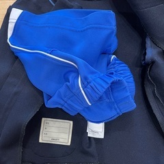 4/3まで　幼稚園制服一式の画像