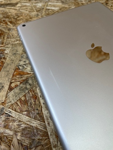 C(7104) iPad 第9世代 Wi-Fi 64GB MK2L3J/A シルバー A2602 アップル タブレット 中古品