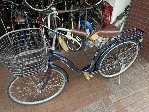 26インチ　ママチャリ　ダイナモライト付き　ネイビー