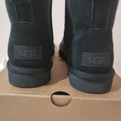UGG 新品未使用品 処分価格の画像