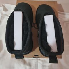UGG 新品未使用品 処分価格の画像