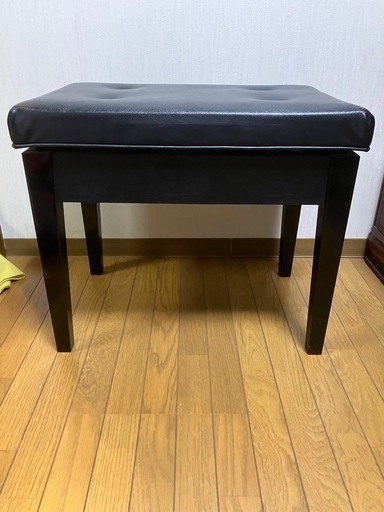 ピアノ椅子