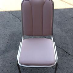大量入荷！ スタッキングチェア 幅46×奥47×高89㎝ 椅子 家具 宴会場 会議 オフィス パイプ 札幌市 中央区 南12条の画像