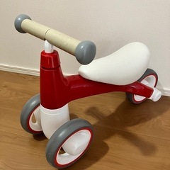 ベビー　三輪車