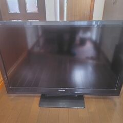 TOSHIBA　REGZA　40インチ　テレビ