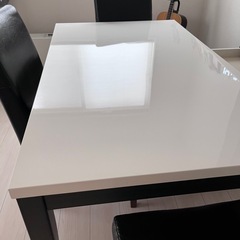 ダイニングテーブルセットの画像