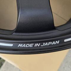 【中古品】RAYS Volk Racing TE37 ultra X 22インチ ホイール 1本 22 x 9.0 +20 6-139.7 ブラック レイズ ボルクレーシングの画像