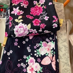 女性浴衣  花柄　蝶柄