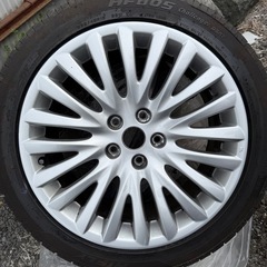 18インチ 235/45R18 タイヤ付きホイール4本セット