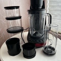 真空ブレンダー　ジューサーの画像