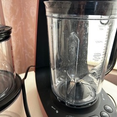 真空ブレンダー　ジューサーの画像