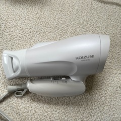 KOIZUMI マイナスイオンヘアドライヤー KHD-961E2 の画像