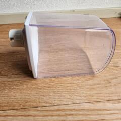アイリスオーヤマ　加湿器　タンク　透明容器の画像