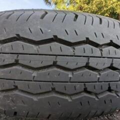 【超バリ溝】トヨタ 200 ハイエース 純正 15in 6J +35 PCD139.7 ブリヂストン RD-613 STEEL 195/80R15 車検用に ノーマル戻し スーパーGLの画像