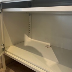 IKEA 鍵付きロッカー　キャビネット　ホワイトの画像