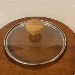 鍋　両手鍋　赤x白カラー　木製取手ガラス蓋　可愛いの画像