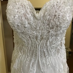 プロノビアス　ウエディングドレスの画像